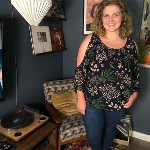 Stitch Fix Cold Shoulder Blouse Size 2X